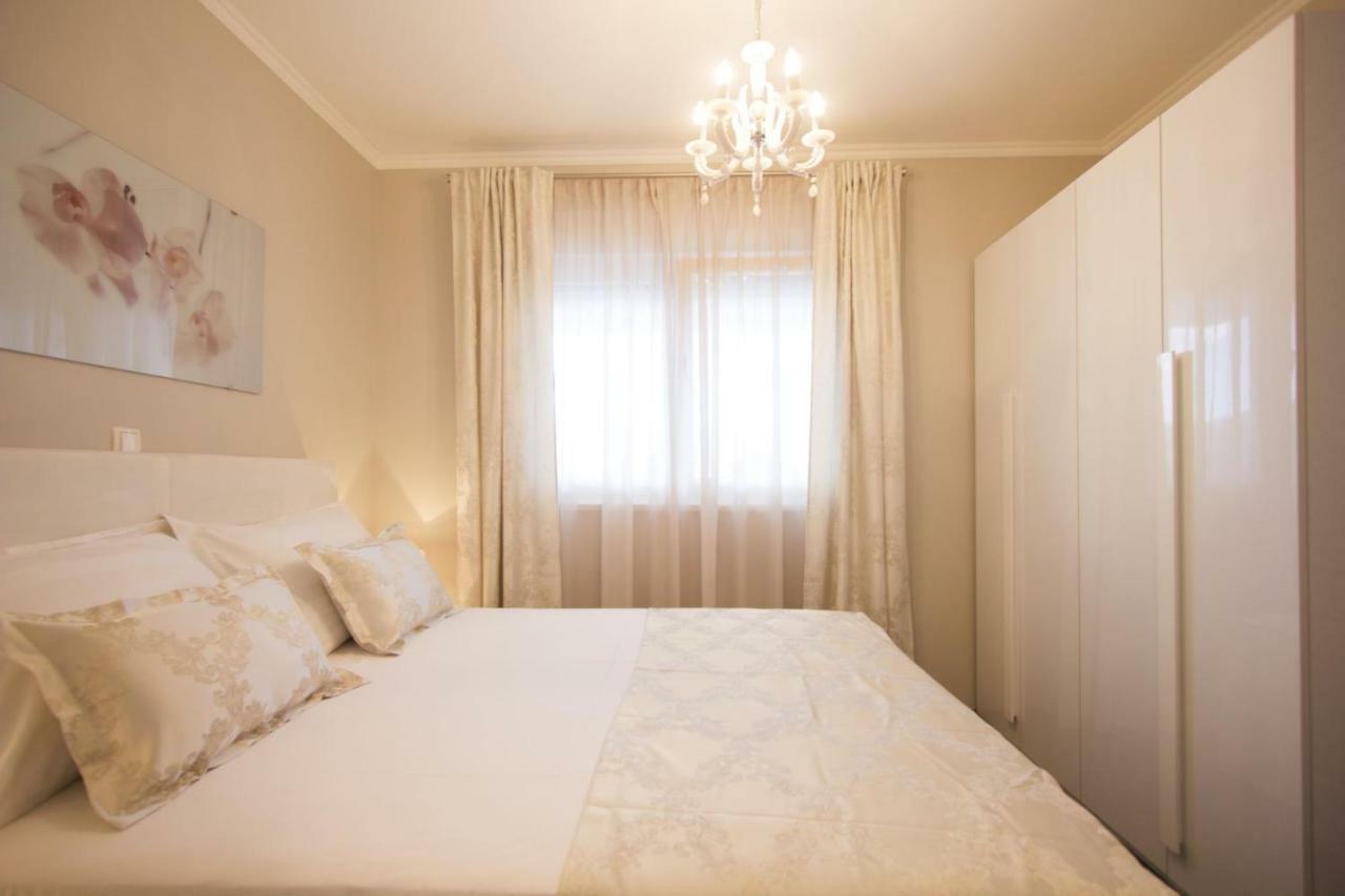 Paradise Lux Apartment Трогир Екстериор снимка