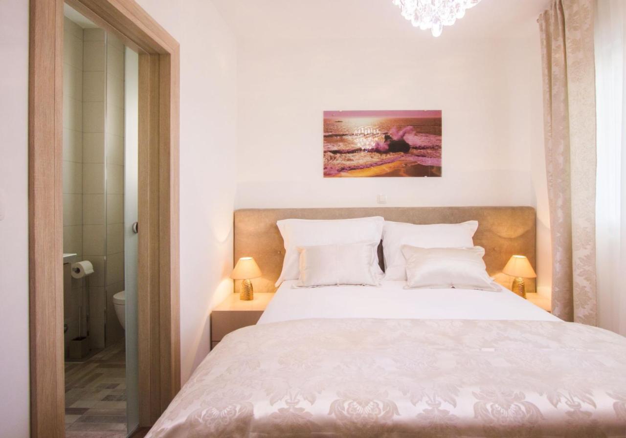 Paradise Lux Apartment Трогир Екстериор снимка